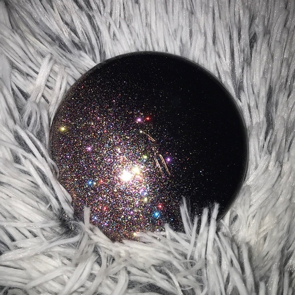 MAC Opalescent Powder Shooting Star highlight - Picture 8 of 13